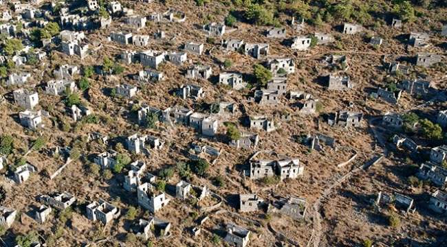 Geçmişi yüzlerce yıl öncesine dayanan sokaklar ve taş evler…