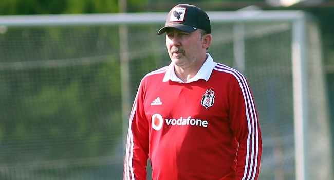 Yalçın, transferlerle ilgili net bir şey söylemedi