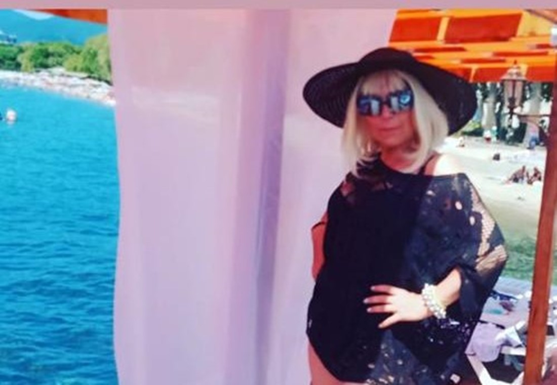 Sheri Deniz, “Bu ünlüler kadınım diye geçiniyorlar”