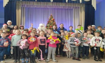 Московские единороссы организовали детский новогодний праздник в Мариуполе