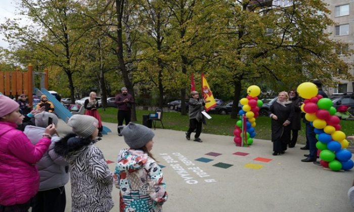 St.Petersburg’da Birleşik Rusya halk programına göre çocuk oyun alanı iyileştirildi