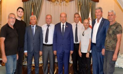 Cumhurbaşkanı Ersin Tatar, Adanalılar Kültür ve Dayanışma Derneği Başkanı Mehmet Aktaş ve yönetim kurulu üyelerini kabul etti