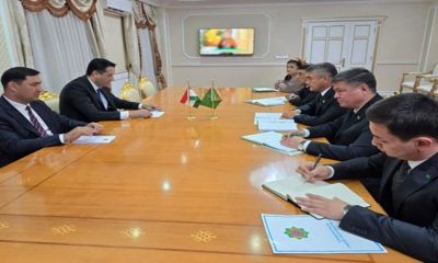 Tacikistan Cumhuriyeti Büyükelçisinin Türkmenistan’ın Ahal Bölgesi Valisi ile görüşmesi