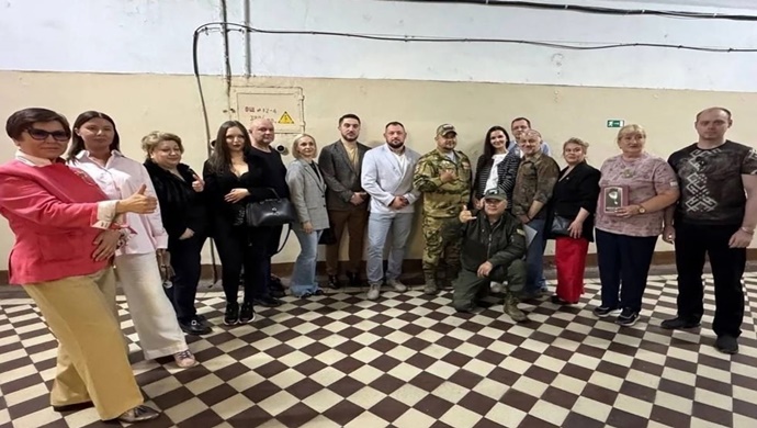 “Birleşik Rusya Kadın Hareketi”nin katılımıyla Kronstadt hastanesinde bir yardım konseri düzenlendi