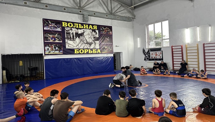Марафон «Сила России»: в Грозном состоялся мастер-класс по вольной борьбе